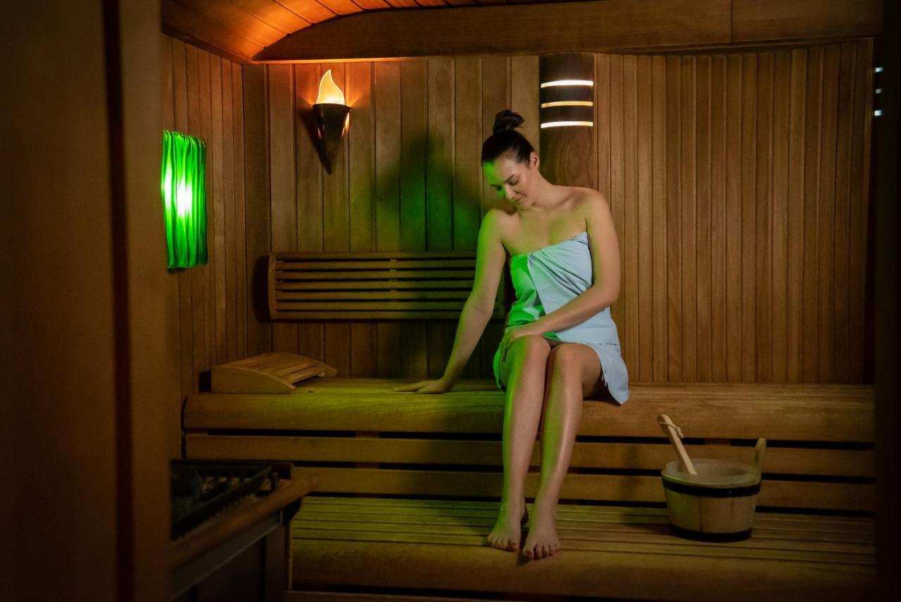 Esplanade Spa And Golf Resort Marianske Lazne Ngoại thất bức ảnh