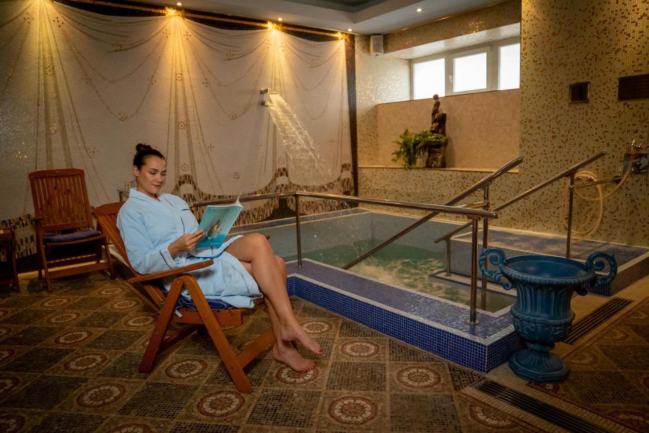 Esplanade Spa And Golf Resort Marianske Lazne Ngoại thất bức ảnh